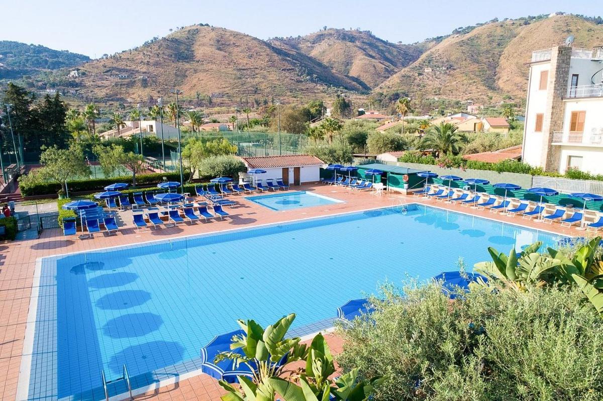 Cefalu Resort - Sporting Club Eksteriør bilde