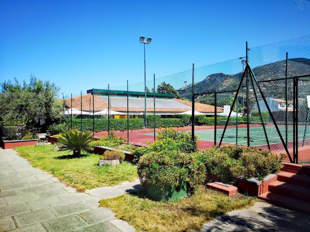 Cefalu Resort - Sporting Club Eksteriør bilde